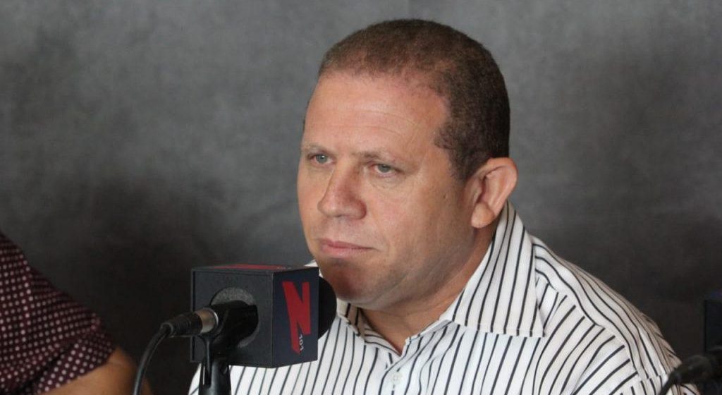 Renuncia del PLD el diputado de Santo Domingo Este, Rafael Castillo; también una regidora y más de 700 de Comité de Bases