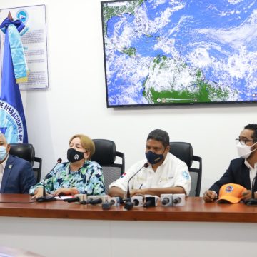 COE aumenta el número de provincias en alerta por vaguada