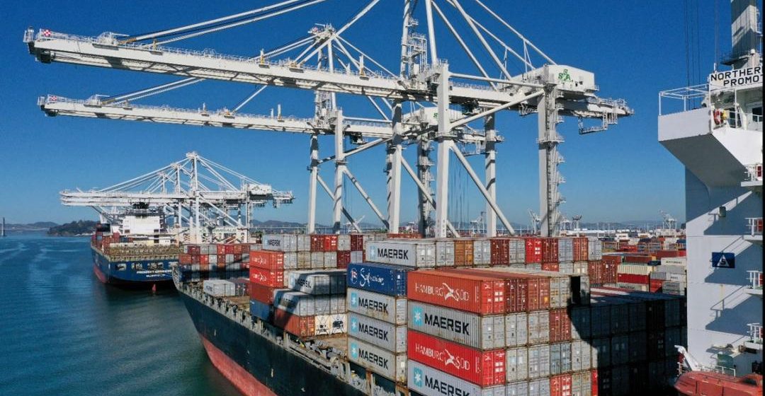 El director de Aduanas Eduardo Sanz dice RD se prepara para enfrentar «crisis portuaria» por cierre del puerto de Shanghái