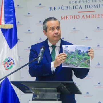Ministro de Medio Ambiente anuncia sometimientos a director municipal de Palmarejo Villa Linda y otros infractores de la Ley 64-00