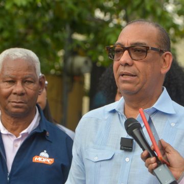 Presidente Abinader encabeza inicio plan de asfaltado en distintos sectores de Haina