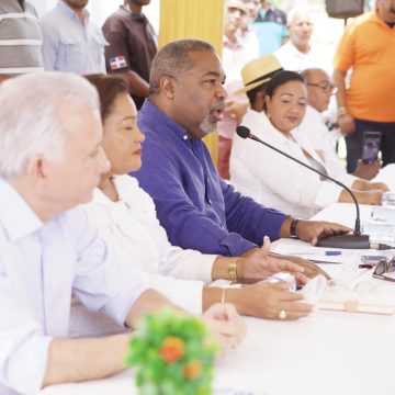 Gobierno beneficia miles de familias con Plan de Acción de Protección Social en distrito municipal San Luis de SDE