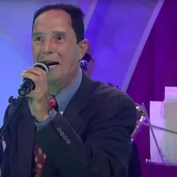 Muere el merenguero Musiquito, quien cantaba «¿tú la quieres mucho?, cométela ripiá»