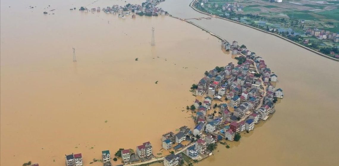 Al menos 16 muertos y 36 desaparecidos por inundaciones en el norte de China