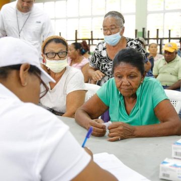 Gobierno beneficia en jornada «Primero Tú» más de 6 mil personas de comunidades vulnerables de Santiago