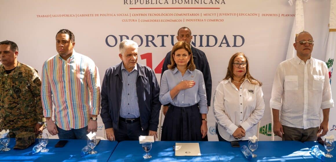 Vicepresidenta Raquel Peña y el Gabinete Social inauguran  programa «Oportunidad 14-24» en San José de las Matas