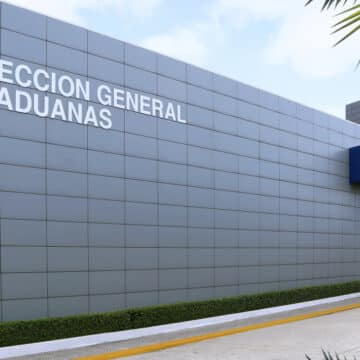 Aduanas amplía a 45 días el periodo de Gracia Navideña para dominicanos en el exterior