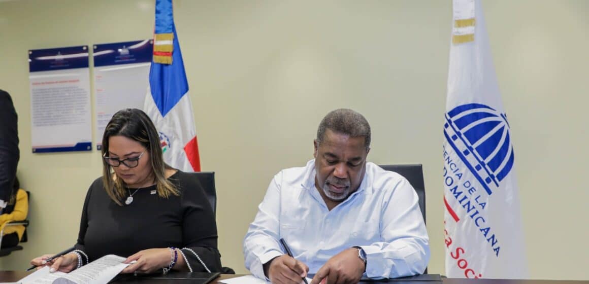Gabinete de Política Social y el Instituto Tecnológico Superior Especializado de Panamá firman acuerdo de colaboración