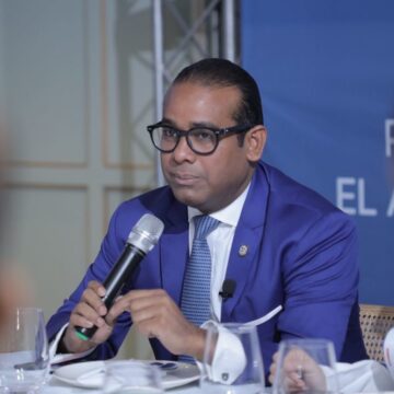 “Peloteros dominicanos en Clásico Mundial son embajadores del turismo”, dice diputado Aníbal Díaz