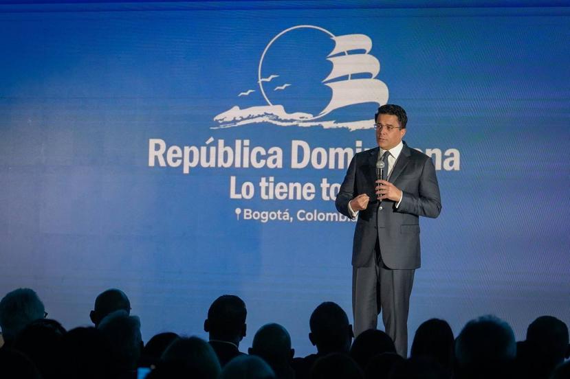 Ministro Collado presenta lo mejor de RD en Colombia