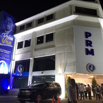 PRM inaugura nueva Casa Nacional con homenaje a Peña Gómez
