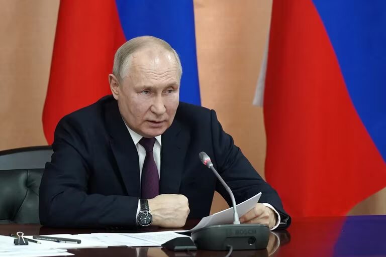 La Corte Penal Internacional advirtió que no se dejará intimidar por Vladimir Putin