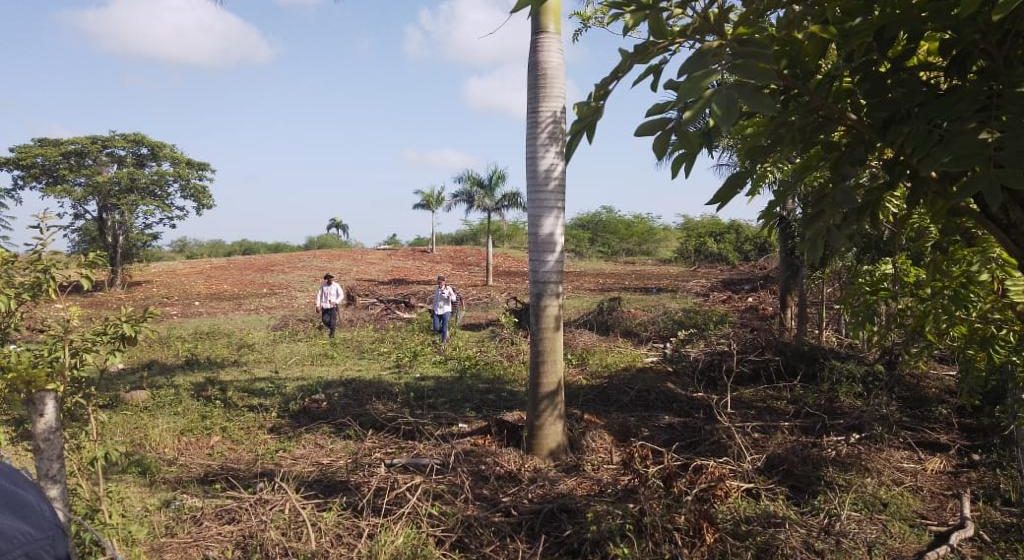 IAD y autoridades realizan levantamiento en terrenos para asentar “peregrinos de El Seibo”