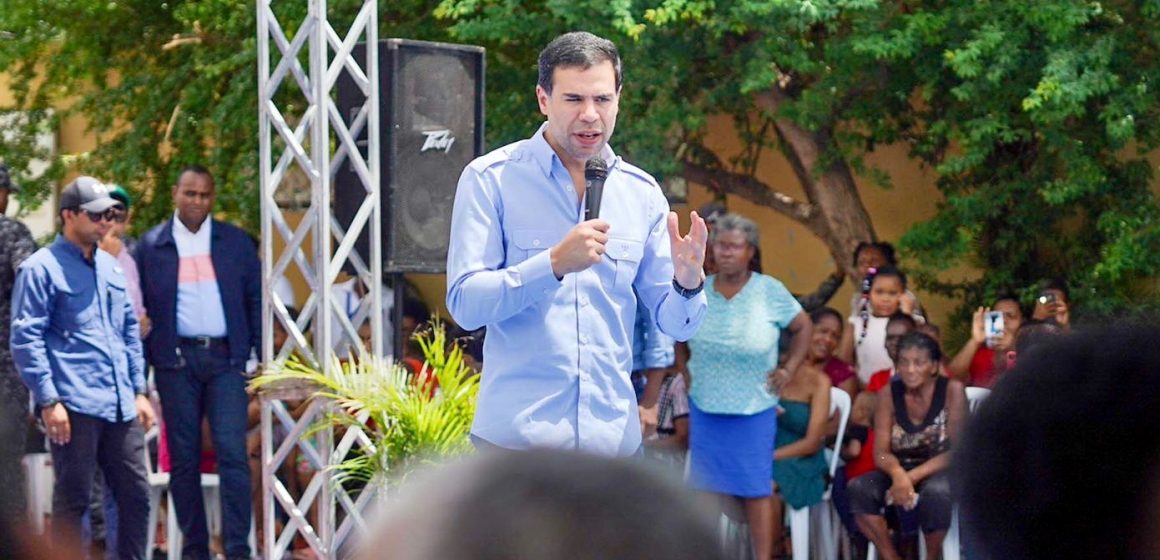 Roberto Ángel anuncia construcción Plaza en memoria de víctimas de explosión en San Cristóbal