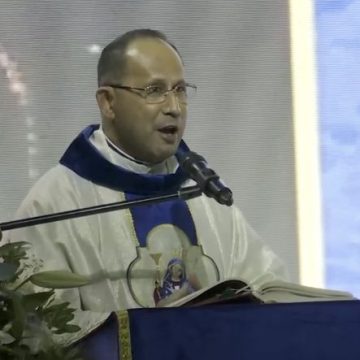 Obispo de Montecristi Jain Méndez pide 4 años más para el presidente Luis Abinader