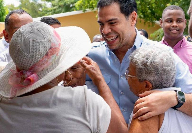 Roberto Ángel afirma Luis Abinader combate exclusión social y pobreza en Monte Plata y todo el país