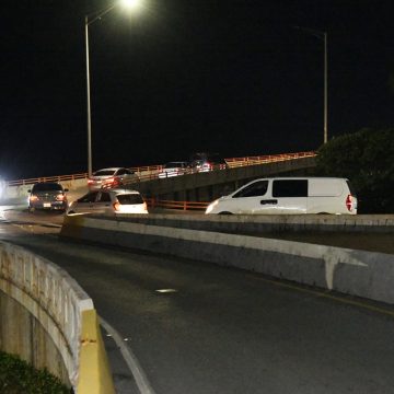 MOPC dispuso cerrar el puente de la avenida Hípica sobre la autopista Las Américas para ampliar el giro