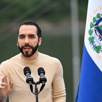 Bukele encara últimas semanas antes de dimisión obligada para buscar la reelección en El Salvador