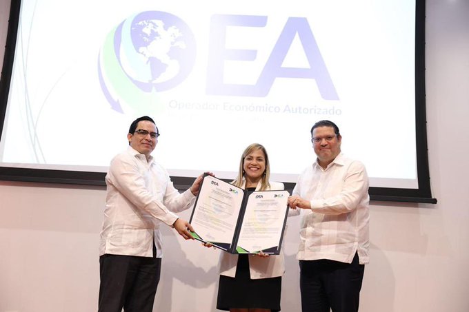 Eduardo Sanz Lovatón destaca certificaciones OEA continúa en crecimiento