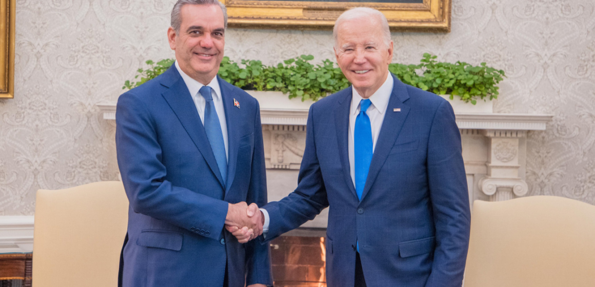 Presidente de EE. UU., Joe Biden, envía carta de felicitación a su homólogo Luis Abinader por su liderazgo en la región