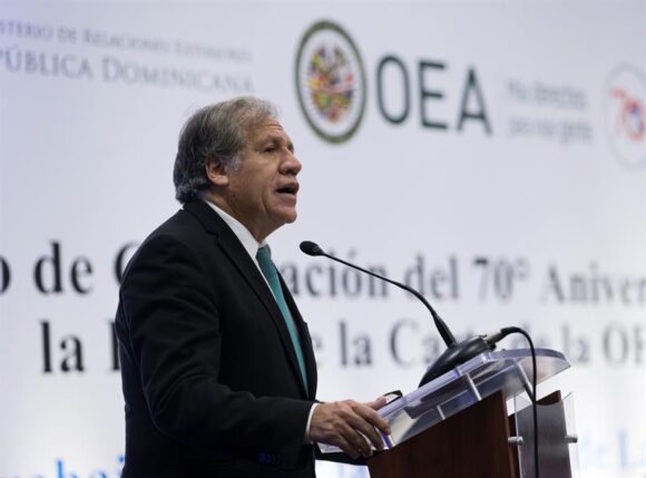 OEA condena ingreso de Policía de Ecuador a Embajada de México para apresar vicepresidente