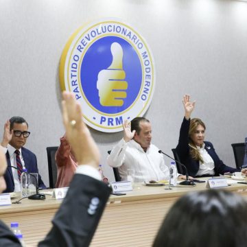 PRM propondrá continuidad de Ricardo de Los Santos y Alfredo Pacheco en Senado y Cámara de Diputados
