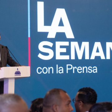 Abinader dice es difícil para la oposición entender que reforma constitucional reforzará institucionalidad de RD