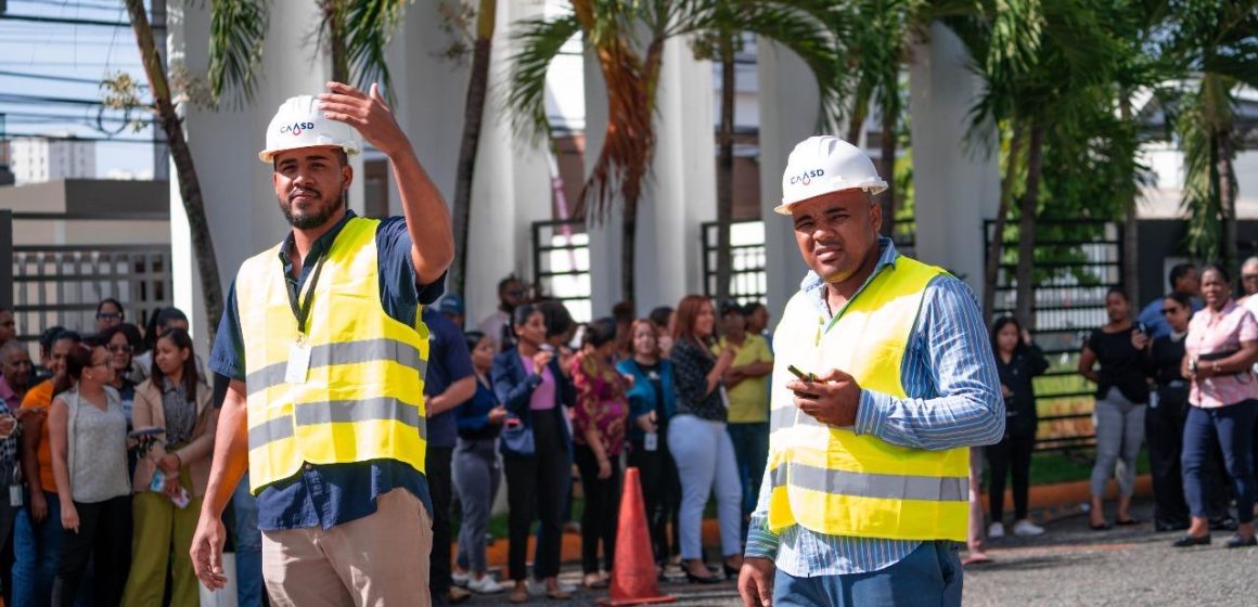 CAASD participa en el simulacro nacional de evacuación por terremoto