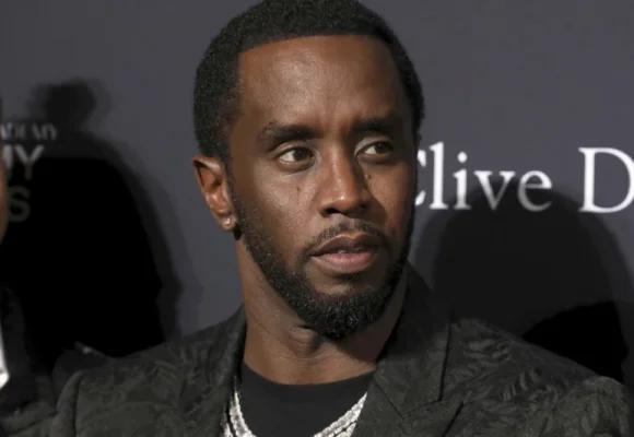 Abogados de Diddy piden al juez que revele las identidades de las presuntas victimas