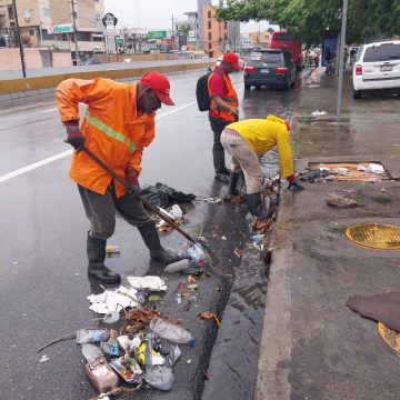 MOPC continúa dando respuestas rápidas ante los efectos causados por las lluvias