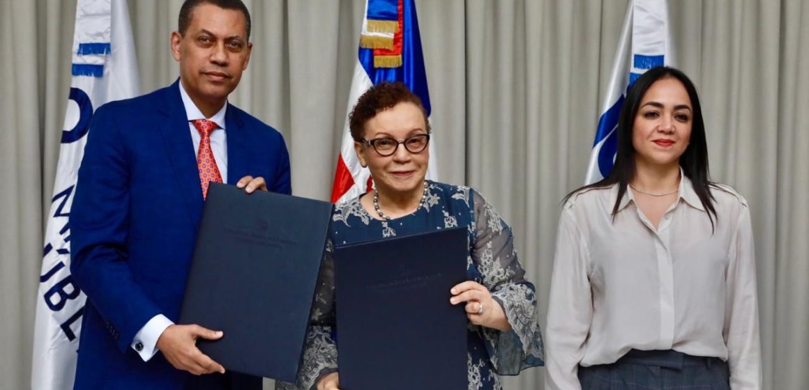 NDOTEL y el Ministerio Público firman acuerdo para mejorar la seguridad y el control interno en el Sistema Penitenciario