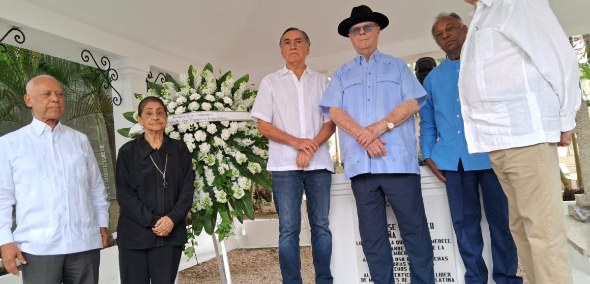 Hipólito Mejía encabeza actos conmemoración natalicio 88 del líder político Dr. José Francisco Peña Gómez