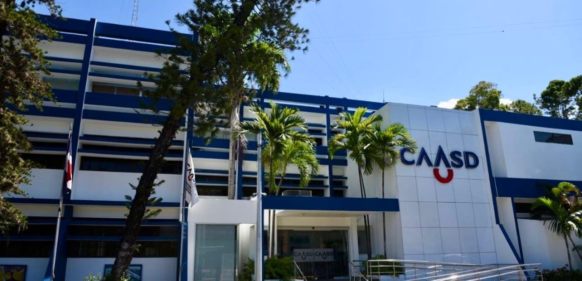 CAASD aplica protocolos de seguridad preventiva ante falla técnica en sede principal