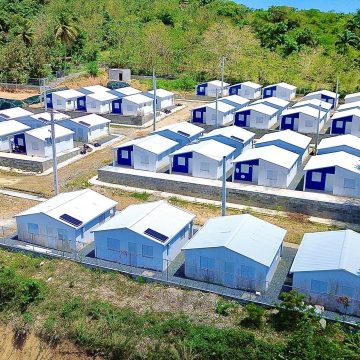Propeep da toques finales a 40 viviendas para familias pobres de San Cristóbal