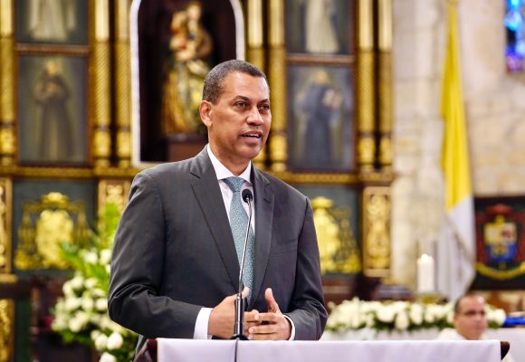 En celebración Día Mundial de las Telecomunicaciones, Gómez Mazara destaca esfuerzo del INDOTEL en garantizar conexión a internet de todos los dominicanos