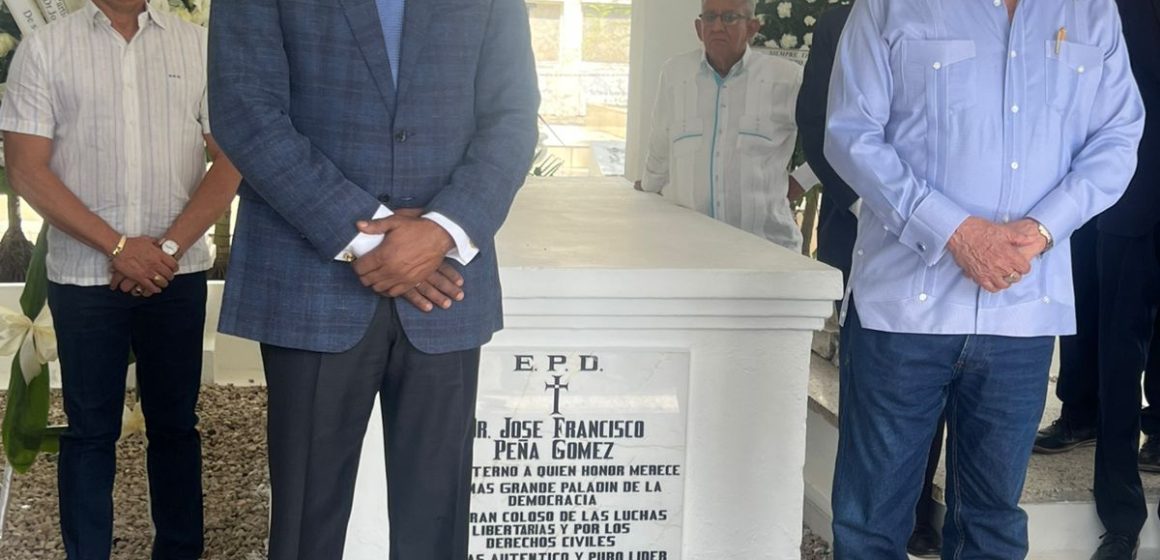 Partido Cívico Renovador (PCR), que preside el general (r) Jorge Zorrilla Ozuna, rindió tributo al Dr. José Francisco Peña Gómez