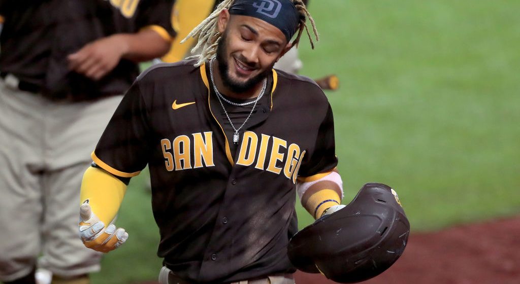 ¡21 carreras! Padres hacen historia en blanqueada en Colorado