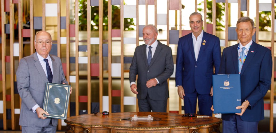 RD y Brasil firman acuerdos de entendimiento para mejorar la gestión pública y fortalecer la formación del personal diplomático de ambos países
