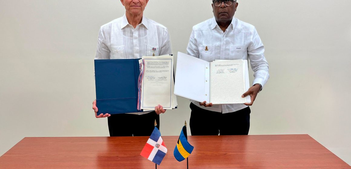 RD y Bahamas firman acuerdo evacuación médica de integrantes bahameños de la MSS en Haití.
