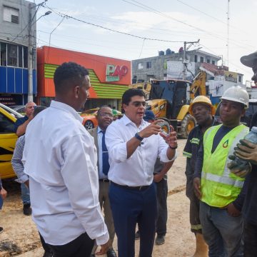 CAASD trabaja para optimizar la distribución de agua en sectores de la circunscripción 2 de la capital