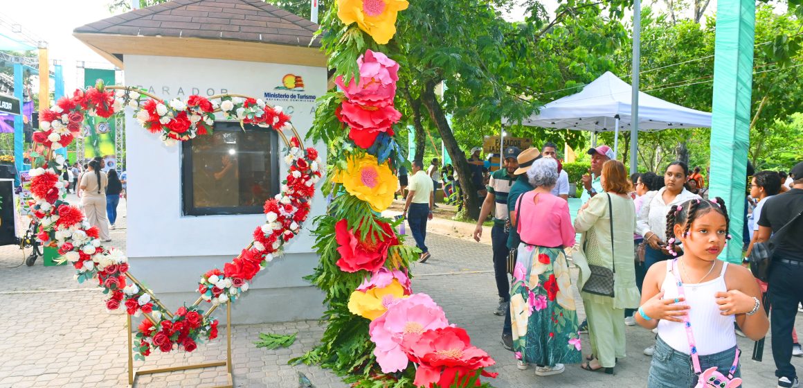 Jarabacoa vuelve a vestirse de colores con su décima cuarta versión del festival de las Flores