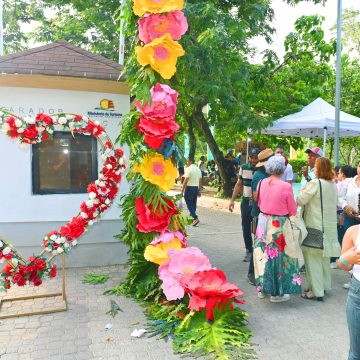 Jarabacoa vuelve a vestirse de colores con su décima cuarta versión del festival de las Flores