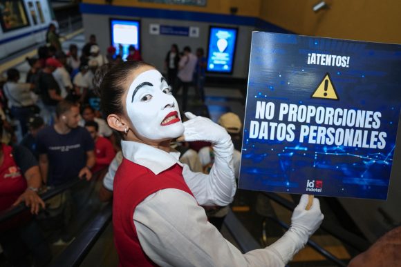 NDOTEL promueve campaña “No caigas en gancho” para concientizar sobre llamadas fraudulentas