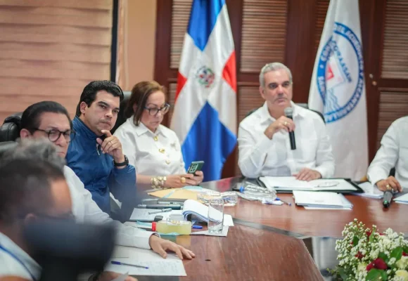 Abinader destaca a Inapa como ejemplo de transformación por obras de saneamiento en Santiago