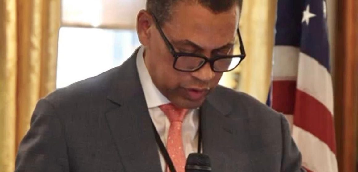 Presidente de INDOTEL resalta en Cumbre compromiso de República Dominicana en combatir trata de personas
