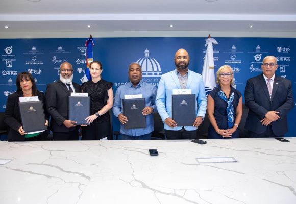 Gabinete De Política Social Firma Convenios Interinstitucionales con Idev Y FundelosaPara Fortalecer la Salud y el Desarrollo Comunitario