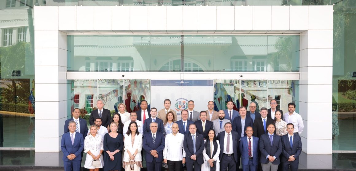 República Dominicana y Bolivia sostienen un acercamiento empresarial estratégico para fortalecer sus relaciones comerciales