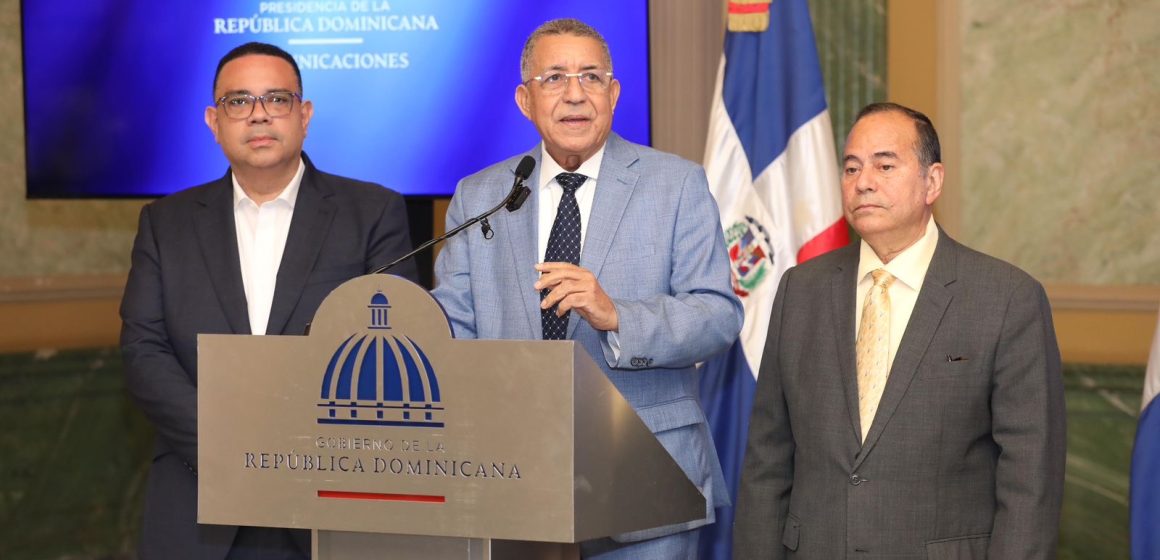 Presidente Luis Abinader dispone entrega de informe con irregularidades de SENASA ante Procuraduría