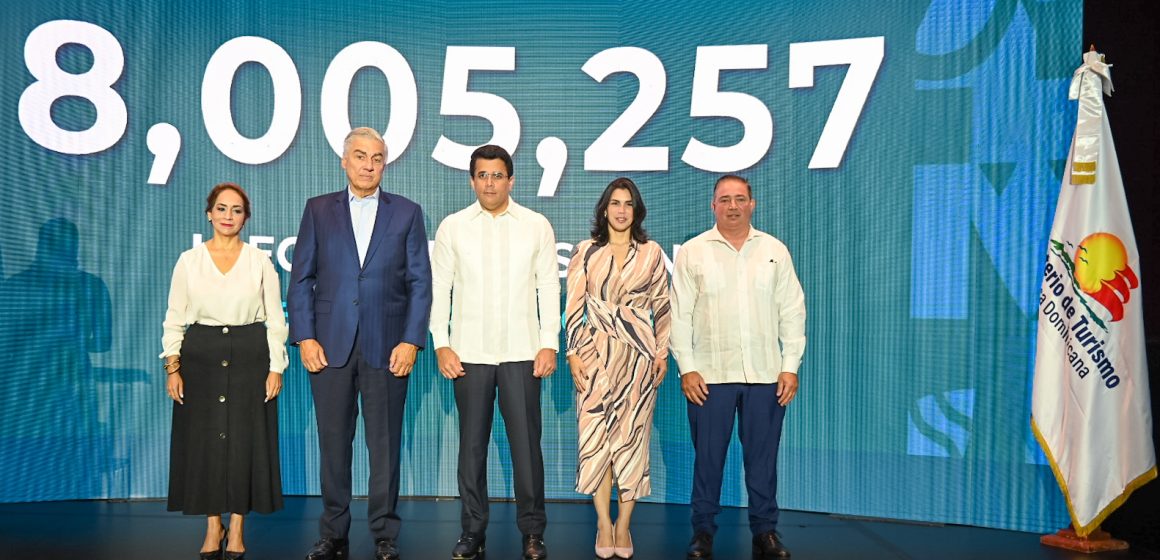RD recibe más de 8 millones de visitantes hasta agosto