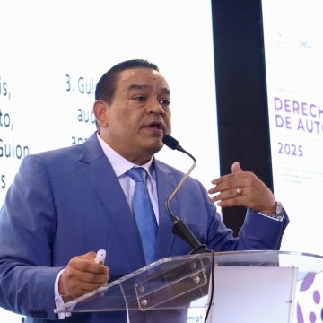 El director de la ONDA respalda acciones de la PGR en contra piratería digital